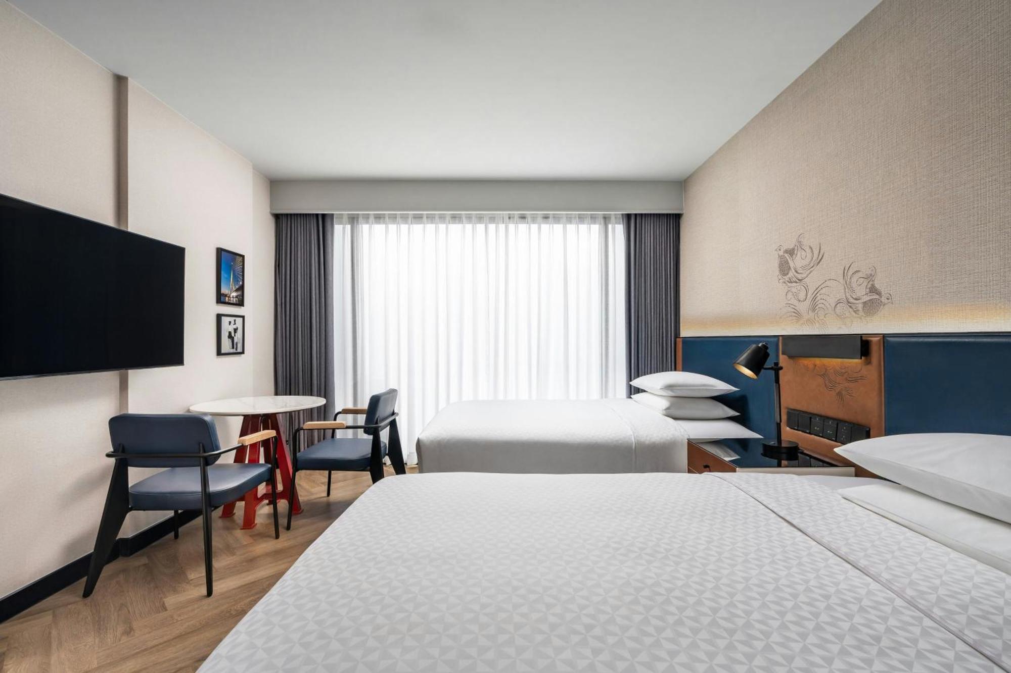Four Points By Sheraton Bangkok, Sukhumvit 22 Exterior photo
