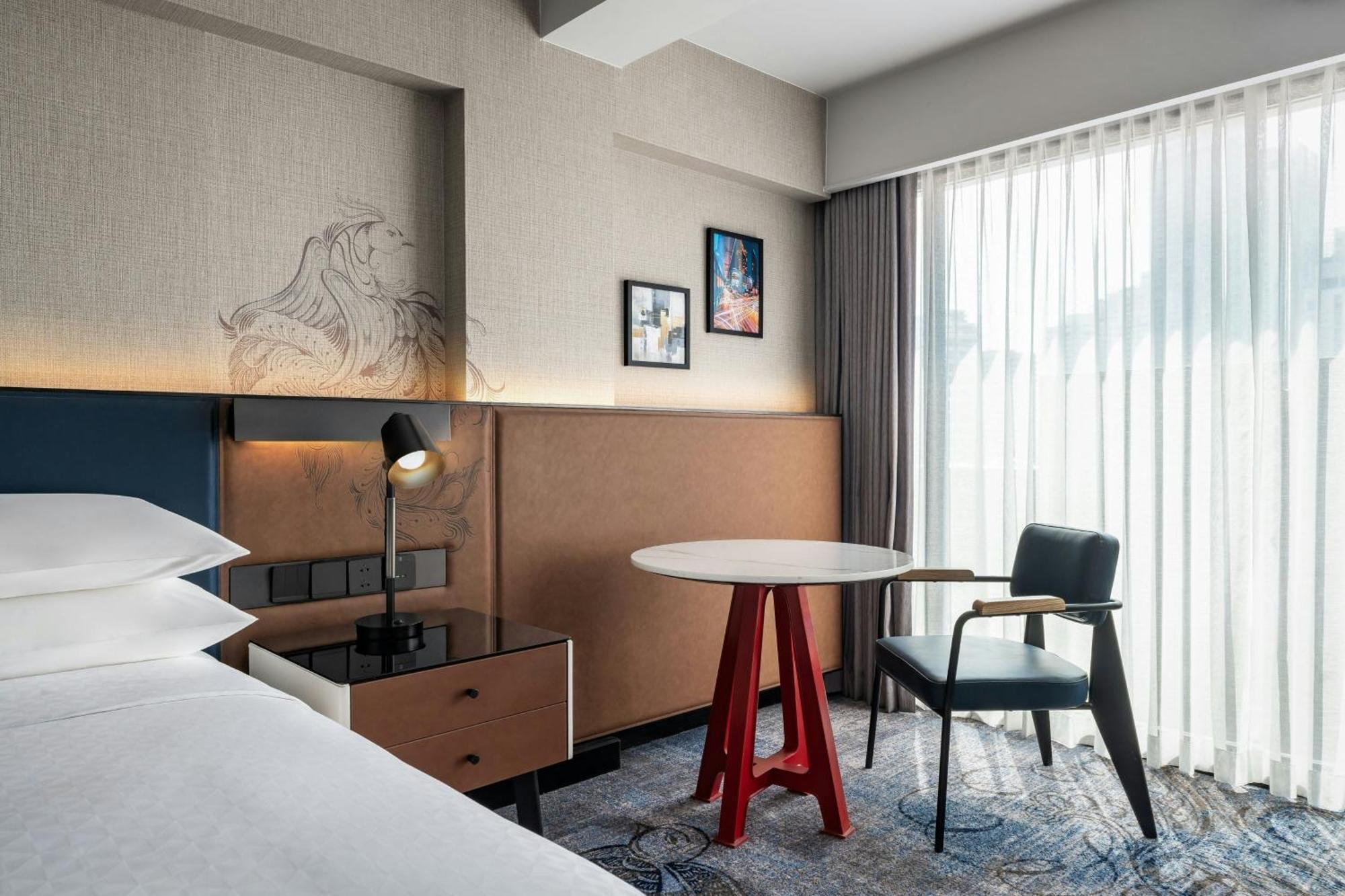 Four Points By Sheraton Bangkok, Sukhumvit 22 Exterior photo