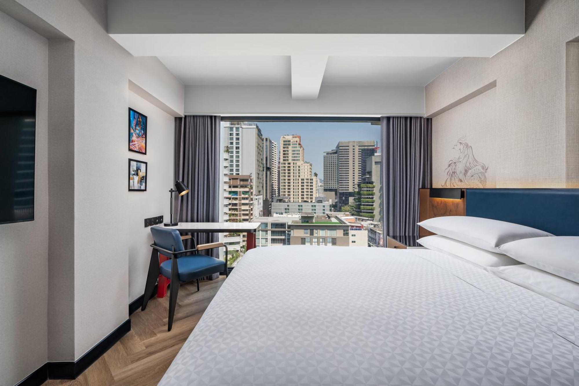 Four Points By Sheraton Bangkok, Sukhumvit 22 Exterior photo