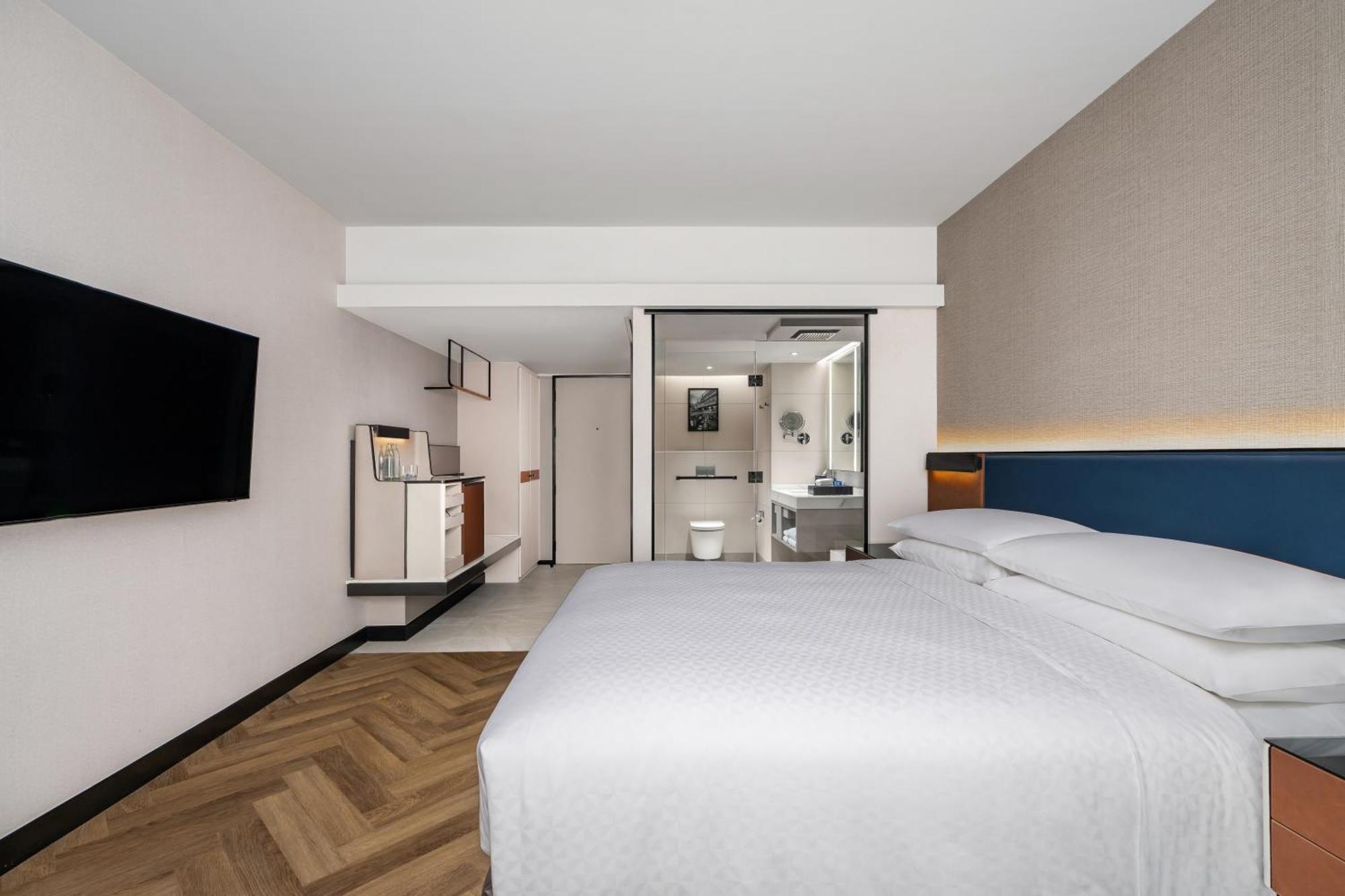 Four Points By Sheraton Bangkok, Sukhumvit 22 Room photo